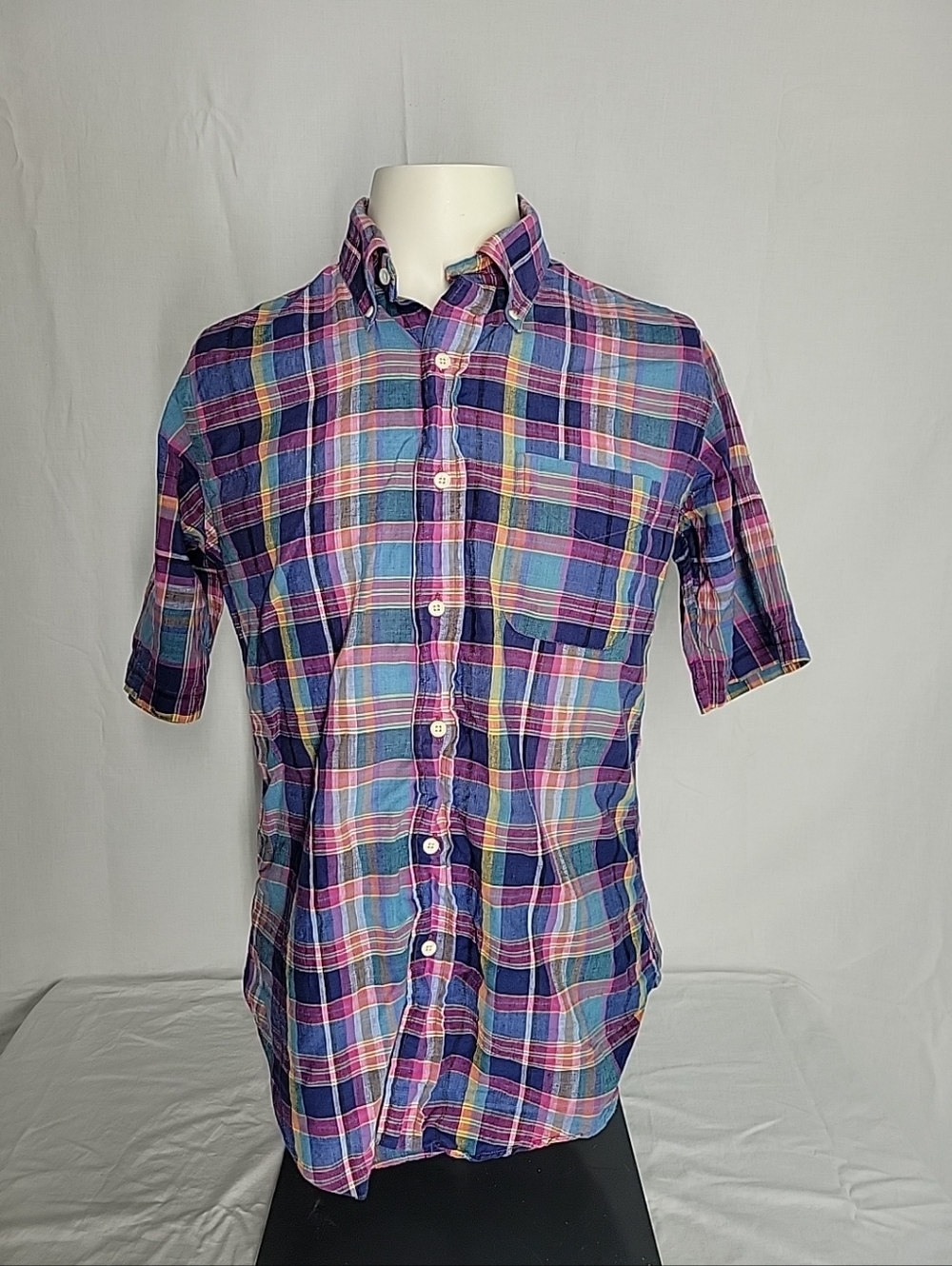 Men's Short Sleeve Plaid Button-Up Shirt - Purple/Blue